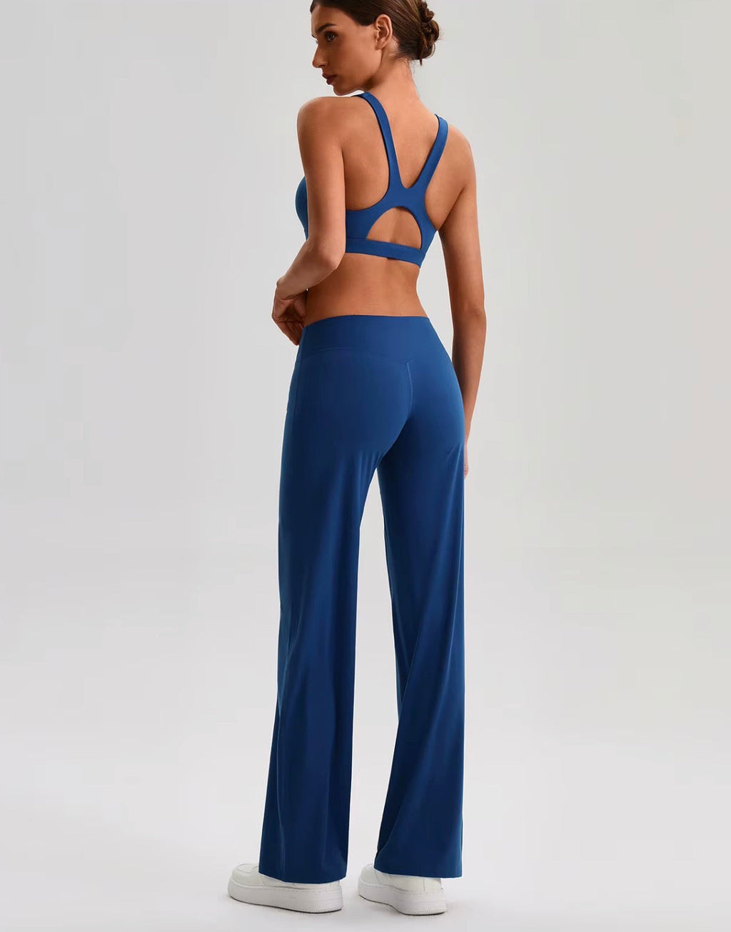 FlexFlow High-Waist Straight Leg Pants