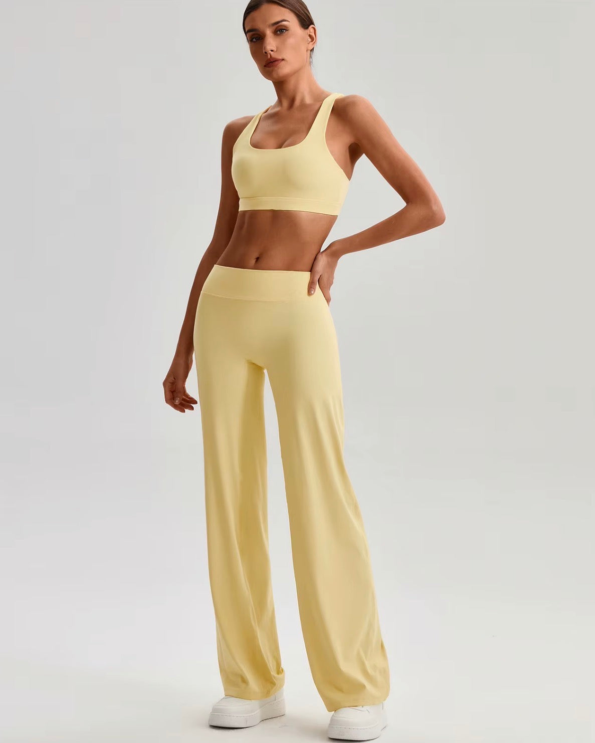 FlexFlow High-Waist Straight Leg Pants